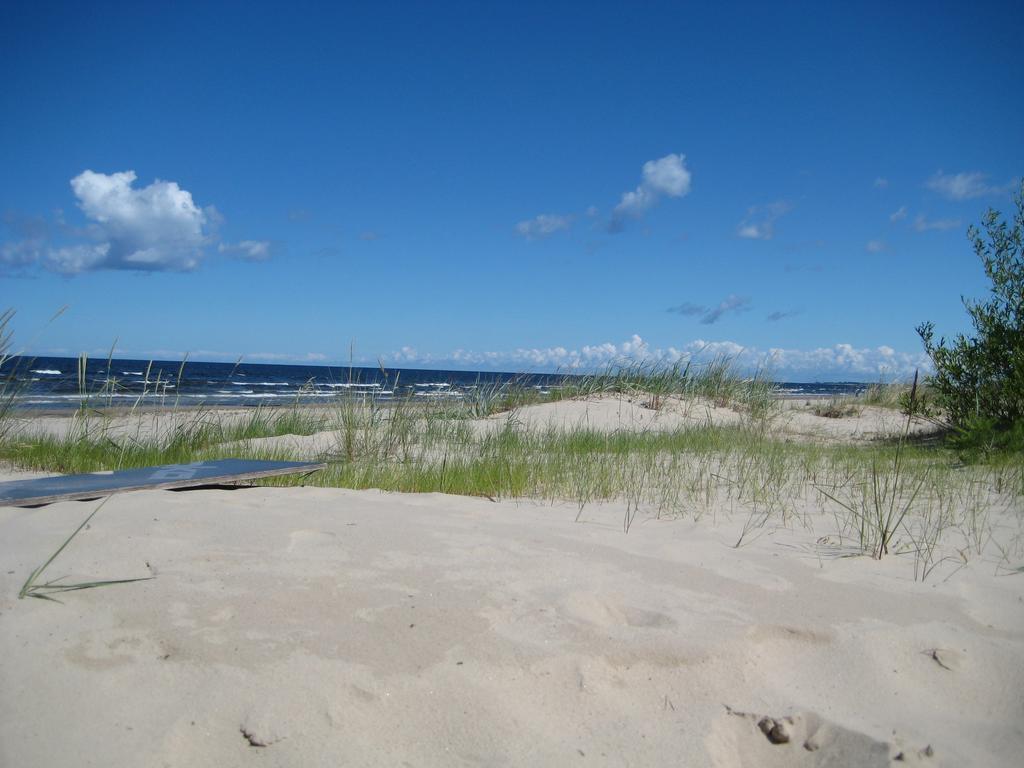 Riviera Appartement Jūrkalne Buitenkant foto